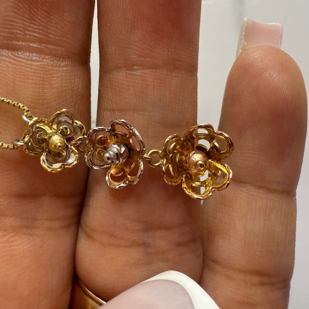 14k Solid Flower Necklace